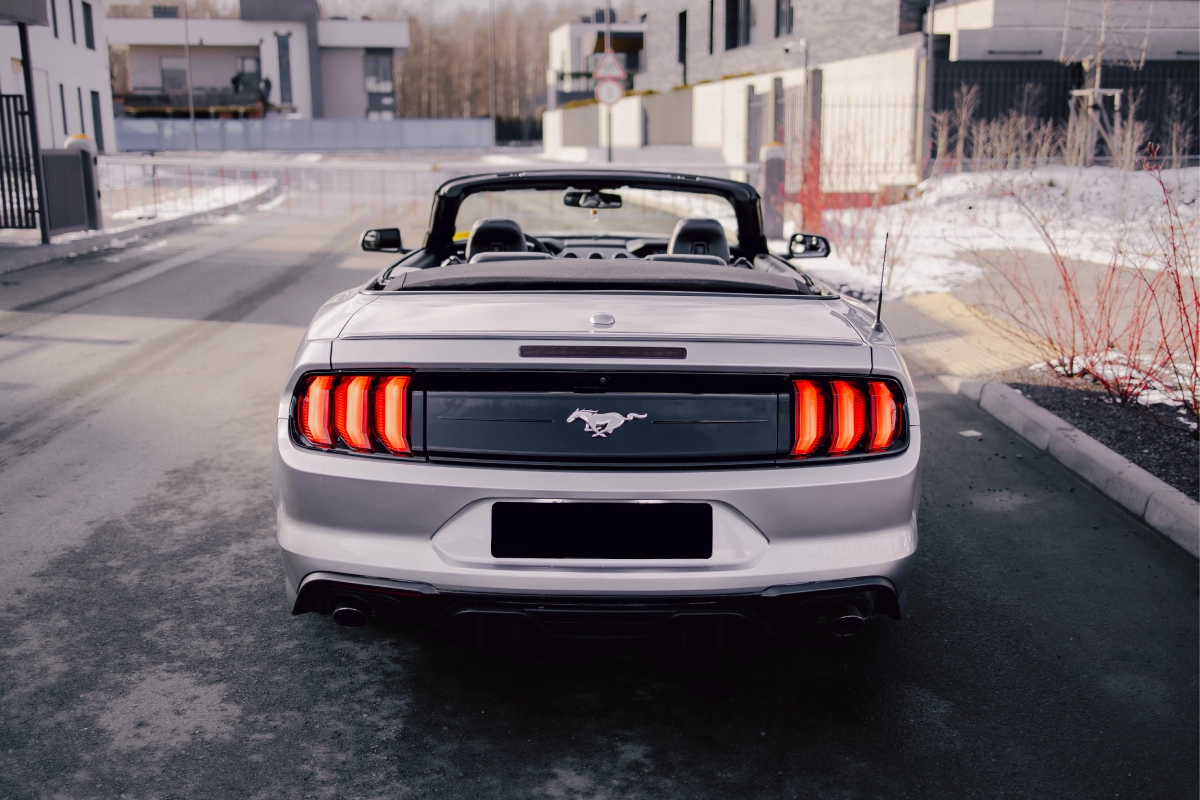 аренда Ford Mustang 2021 Минск, прокат Ford Mustang Cabrio 2021, аренда Форд Мустанг 2021 Минск, прокат кабриолета 2021 Минск, аренда спорткаров Минск, аренда авто без водителя Минск, аренда кабриолетов Минск, аренда авто на свадьбу Минск, аренда авто для фотосессии Минск, аренда премиум авто Минск, аренда автомобилей 2021 Минск, прокат Мустанга в Минске, аренда Mustang 2021 на день Минск, аренда Mustang 2021 почасово, аренда американских авто Минск, аренда авто для съемок Минск, аренда Форда в Беларуси