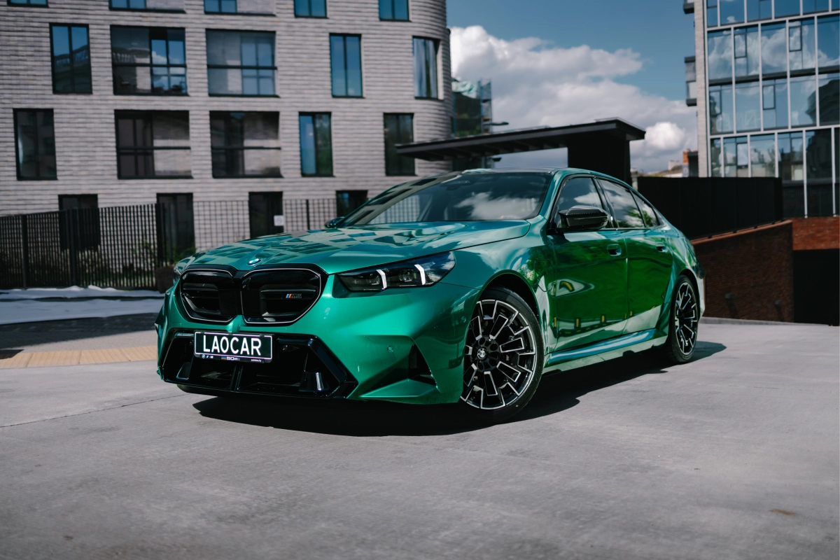 BMW M5 G90