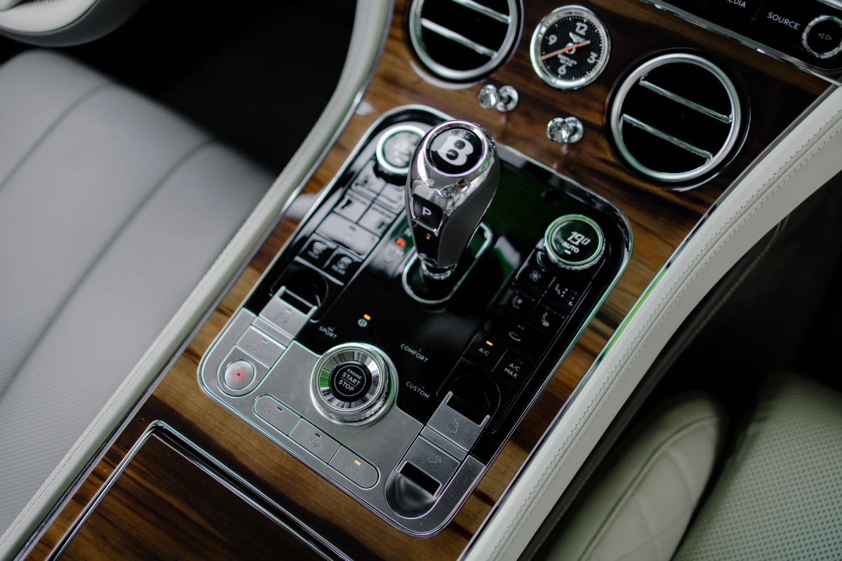 Bentley GT аренда — сочетание мощности и аристократизма