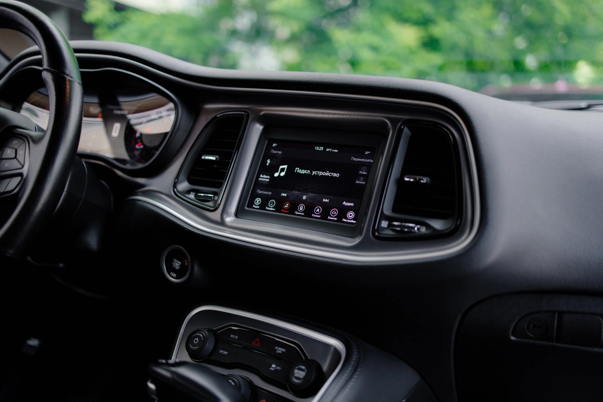 Прокат Dodge Challenger в Минске — икона американского автопрома