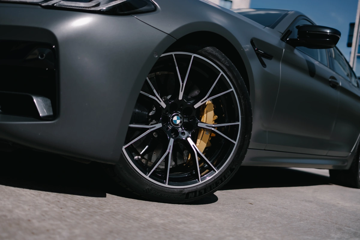 BMW M5 в версии Competition — аренда спортивного седана премиум-класса