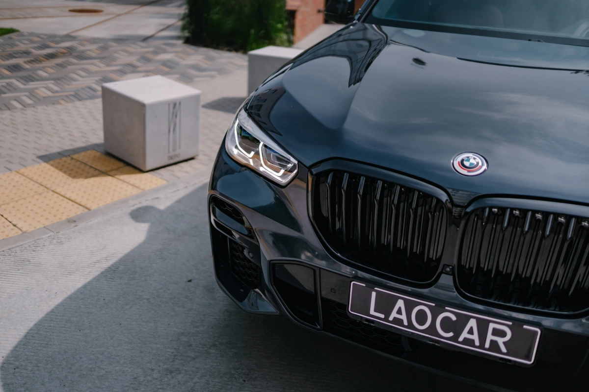 Аренда BMW X5 3.0d — дизельная экономия и премиум-качество