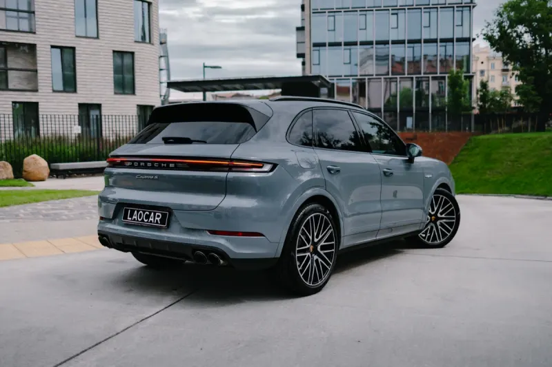 Porsche Cayenne S E-hybrid