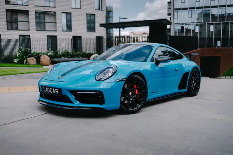 Porsche 911 Carrera