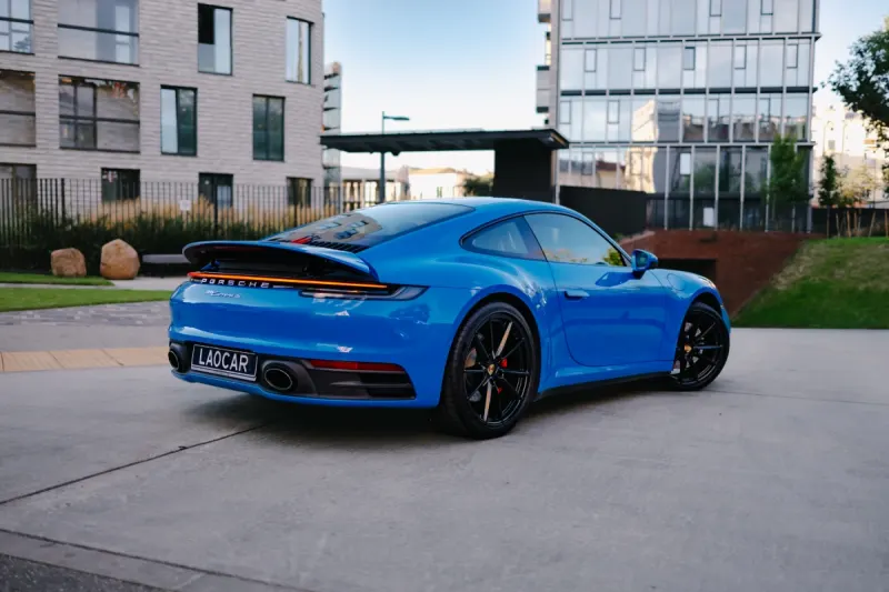 Porsche 911 Carrera S