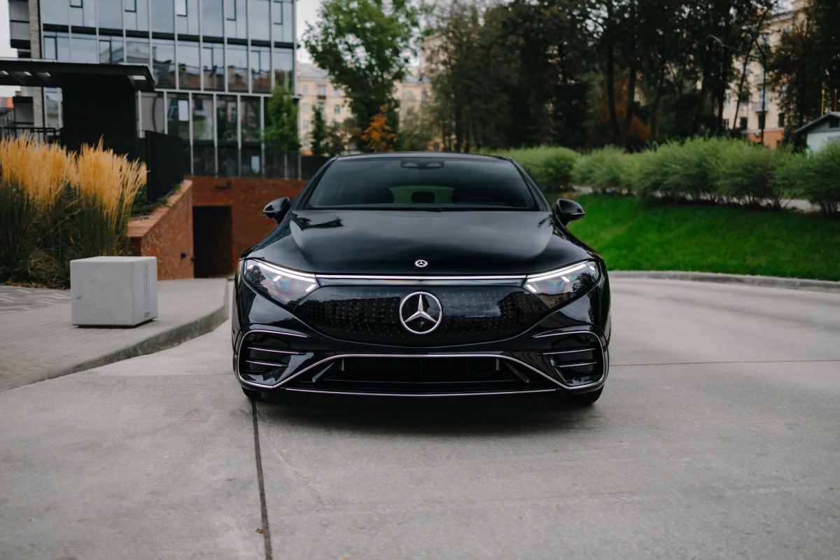 Аренда Mercedes EQS 450+ в Минске