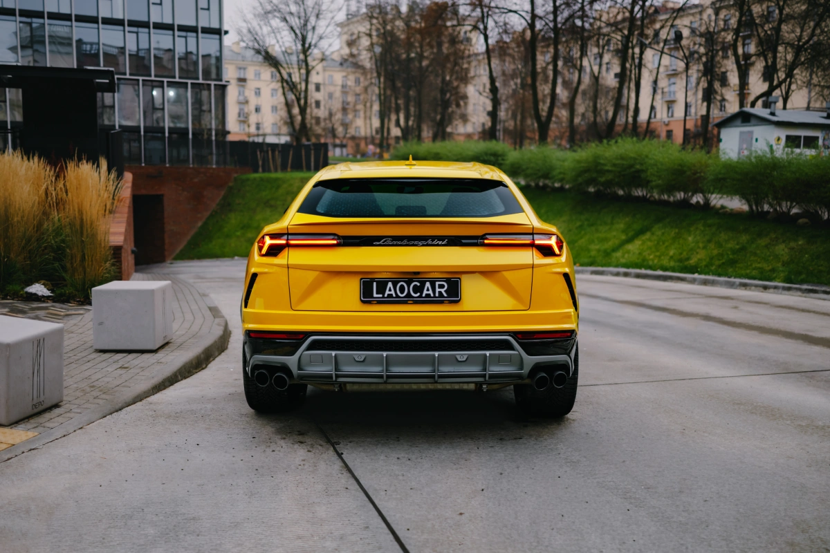 premium car rent lamborghini urus minsk