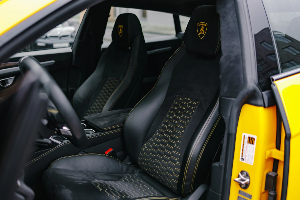 lamborghini urus интерьер салона