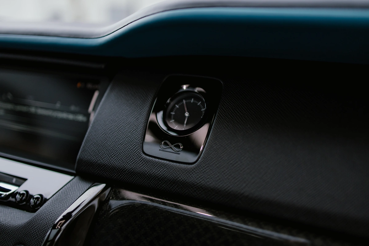 明斯克 Rolls-Royce Cullinan Black Badge