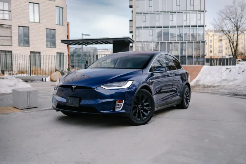 Tesla Model X P100D