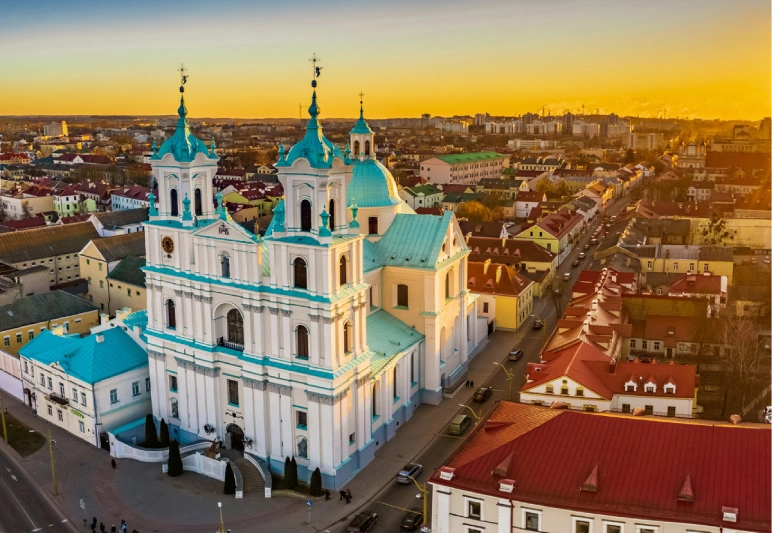 car rental in Grodno old town trip from Minsk