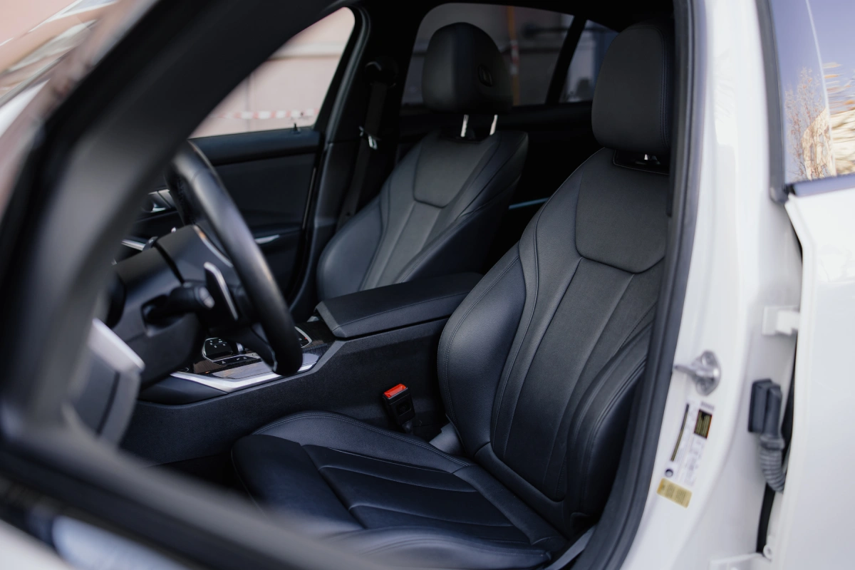 BMW 330i rental Minsk