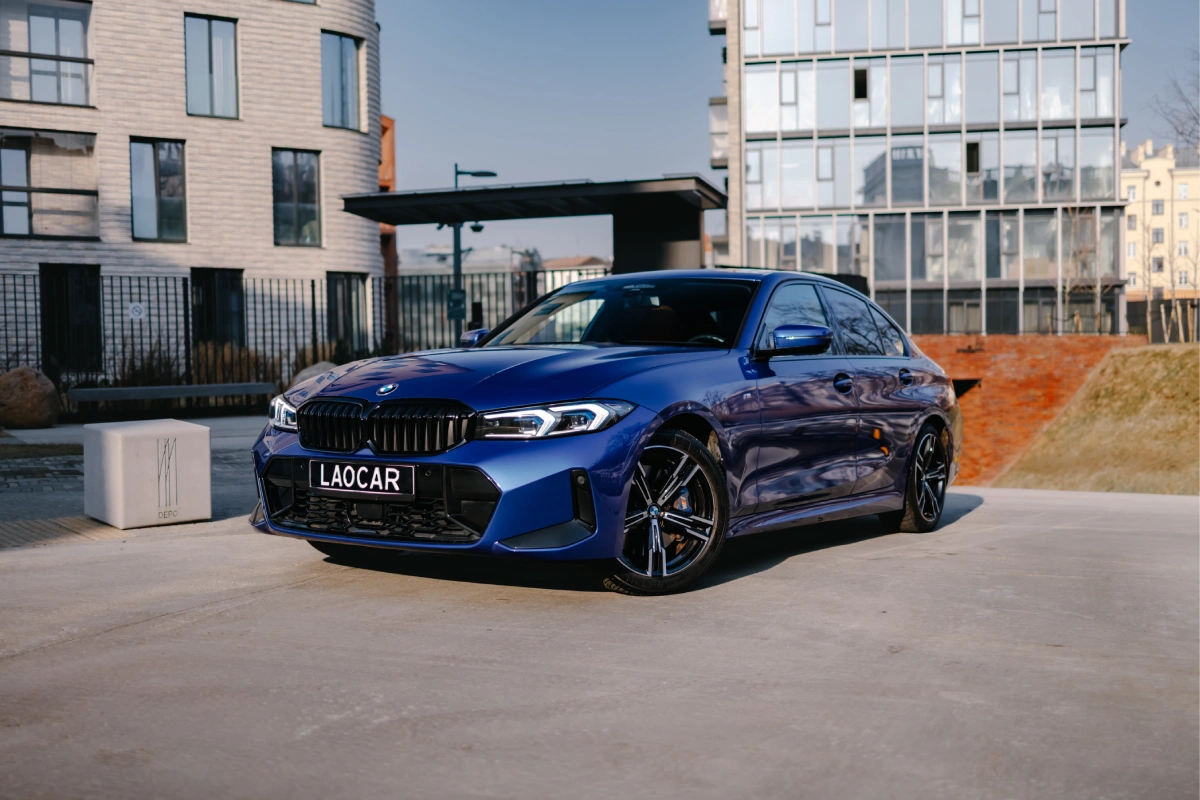 BMW 320i