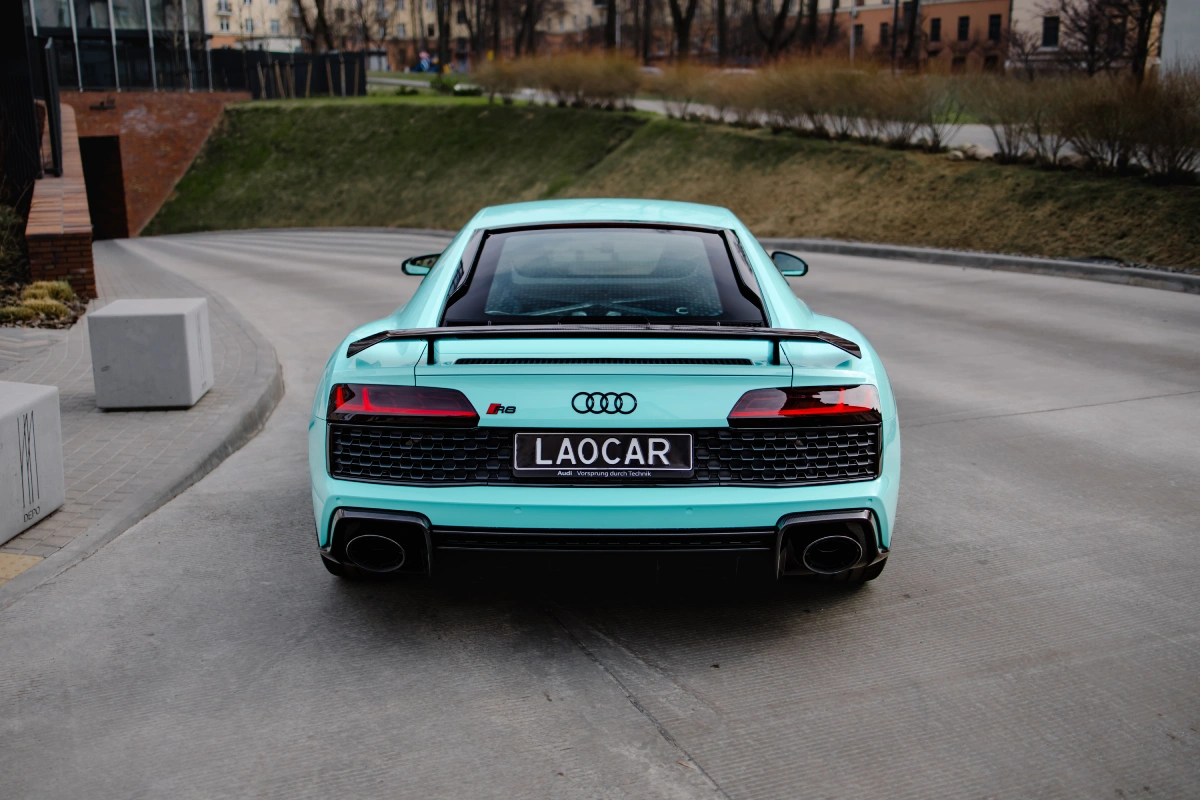 Audi R8 V10 Performance аренда на сутки