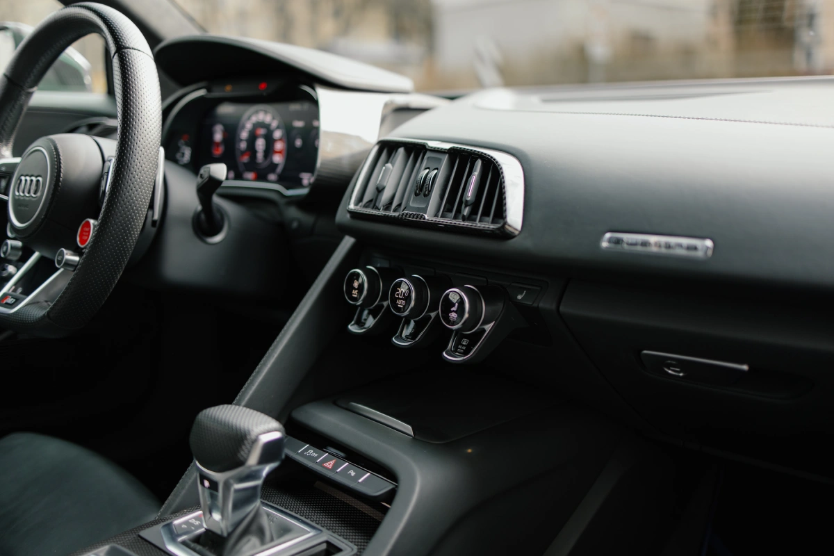 Audi R8 V10 Performance ночная аренда
