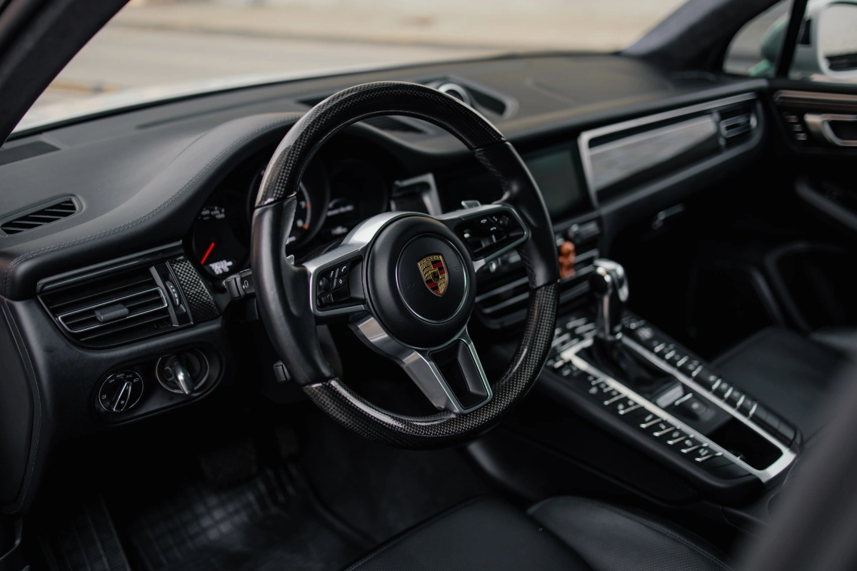 Porsche Macan Turbo style and status