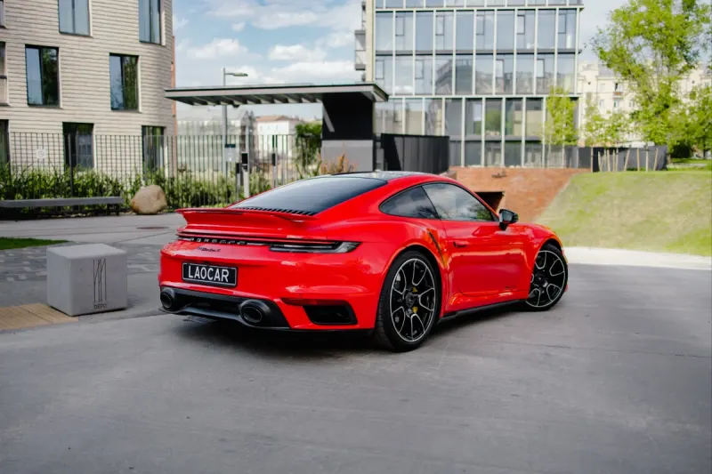 Porsche 911 Turbo S