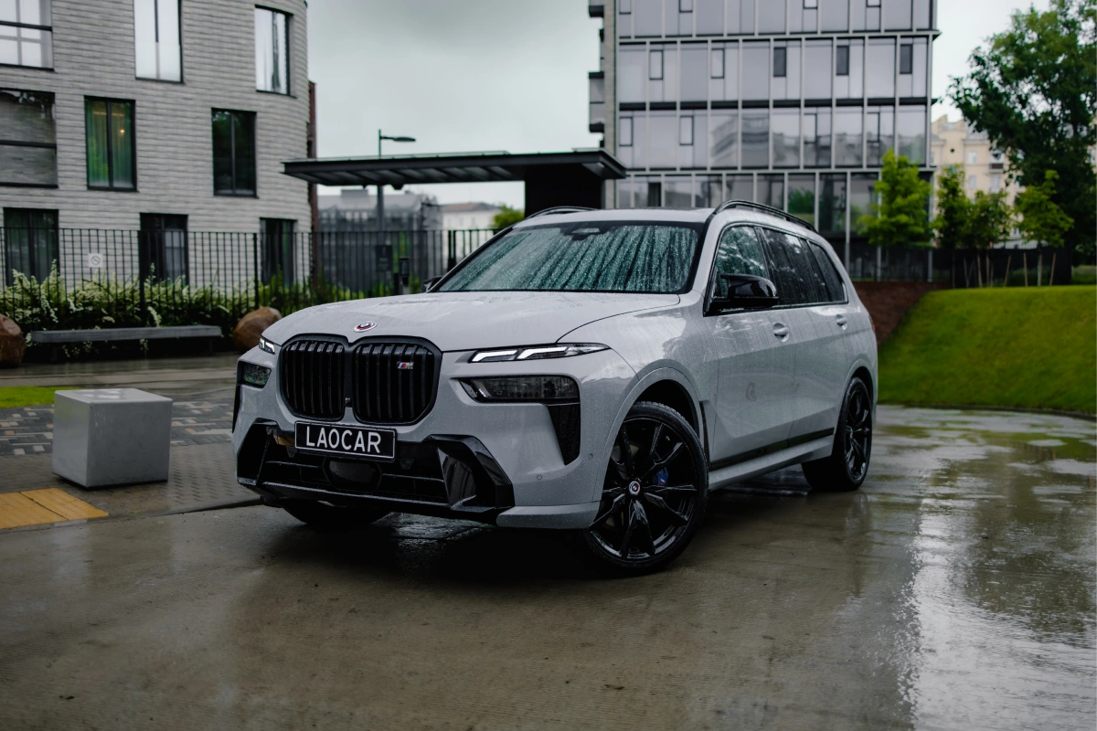 BMW X7 M60i